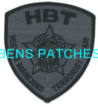 ILLINOIS,CHICAGO POLICE HOSTAGE BARRICADED TERRORIST TEAM HBTT SUBDUED 1_wm